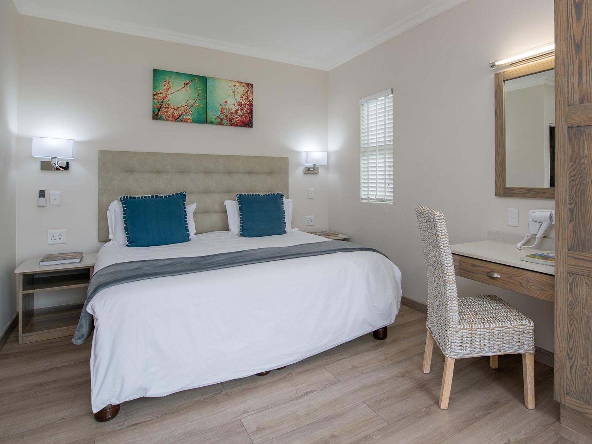 Cayley Mountain Resort Champagne Valley Room photo